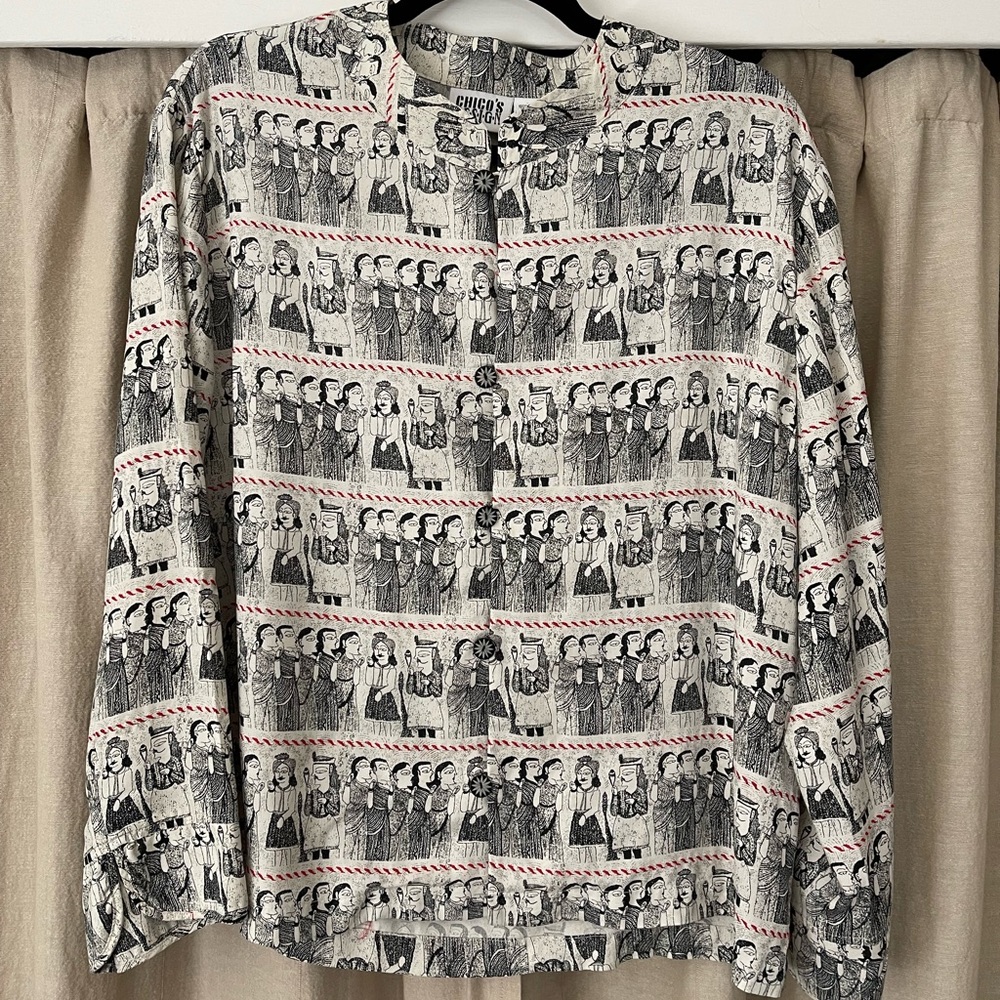 Chicos Egyptian Novelty Print Black Red White Button Down 100% Silk Top 2